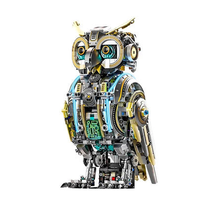 Mechanical Cyber Owl – MJI 13094 building set with bonus motor – assembled owl standing, on white background