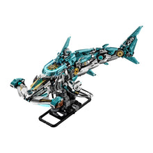 Mechanical Hammerhead Shark – MJI 13154 motorised building set – assembled hammerhead shark on its black crank base on white background