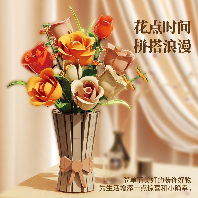 Gift-Bag Bouquet – MJI 13066 botanical building set – full bouquet in the tan striped vase with bow, on a table