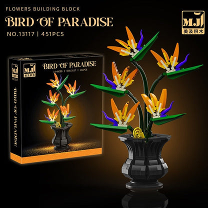 Bird of Paradise – MJI 13117 botanical building set – assembled model beside retail box