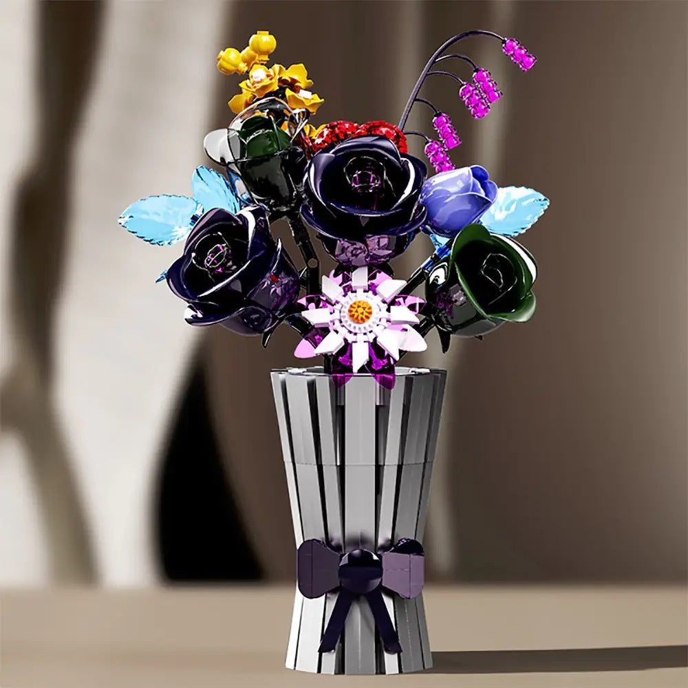 Fantasy Night Glaze Bouquet – MJI 13039 botanical building set – bouquet in vase on a side table by a sofa