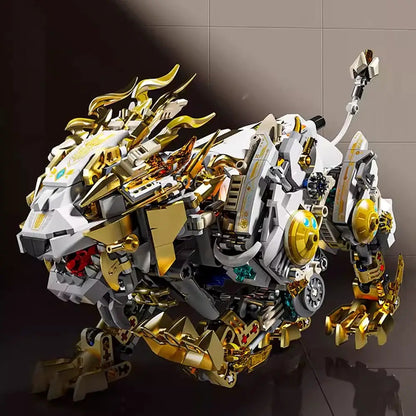 Mechanical Lion – MJI 13090 motorised building set – close-up of the lion head and mane