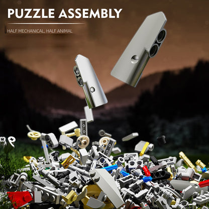 Mechanical Tyrannosaurus – MJI 13087 motorised building set – loose building pieces with partly built parts