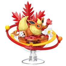 Keeppley Flareon Family Planet Building Block Collectible Figure – Pokémon Series