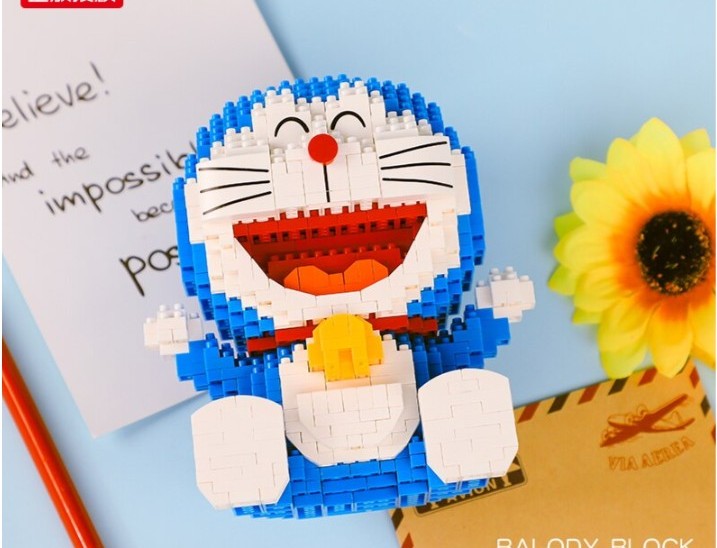 Doraemon – Balody 16131 micro block set – close-up of the assembled model