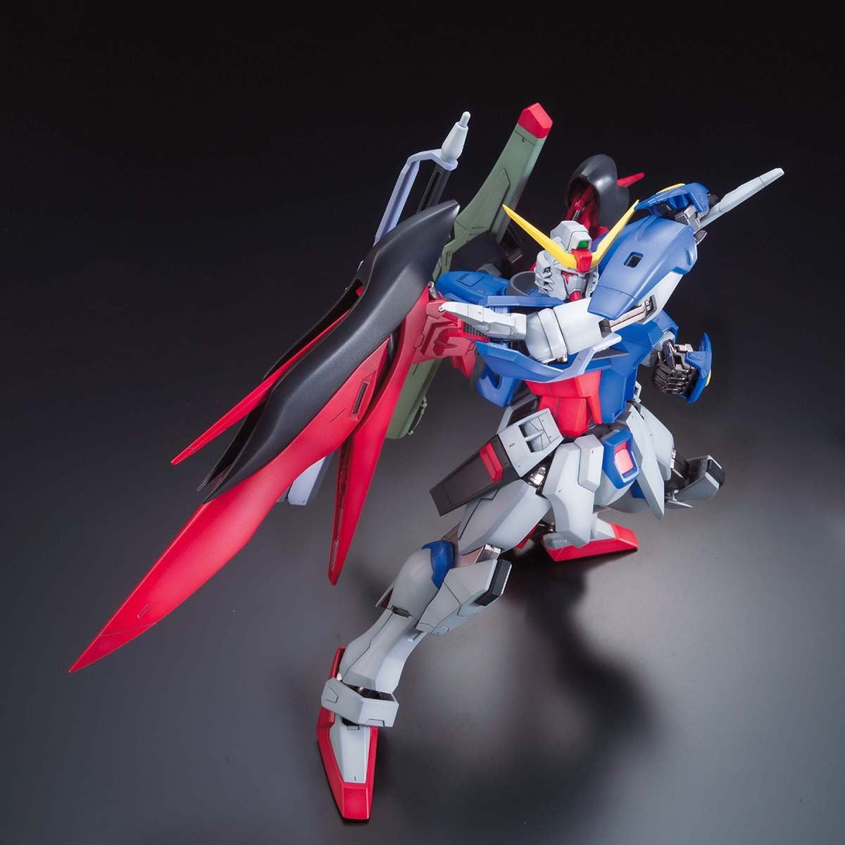 Bandai MG 1/100 Destiny Gundam Extreme Blast Mode – with Arondight beam sword