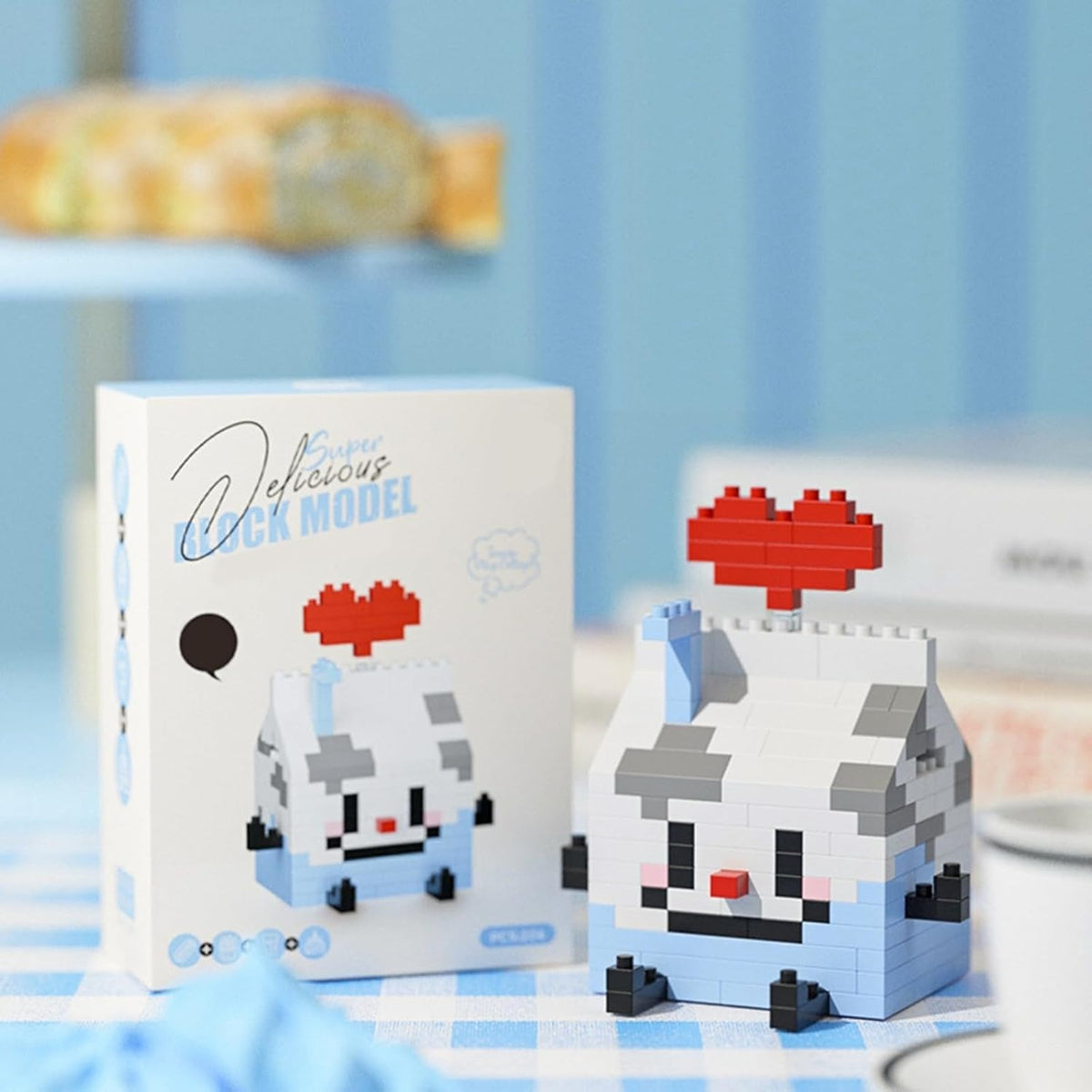 Milk – CLC 8927 micro block set – retail box next to the assembled milk carton