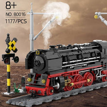 BR01 Steam Locomotive – DK 80016 building set – assembled locomotive with signal