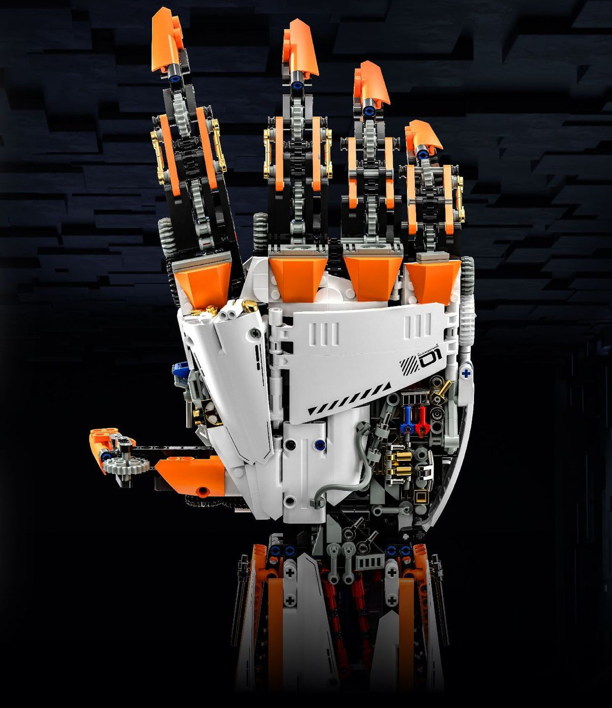 Programmable Robotic Hand – Huiji H1001 building set – assembled hand, front view