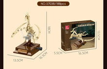 Pterosaur Skeleton – JIESTAR 57038 building set – assembled size and the retail box