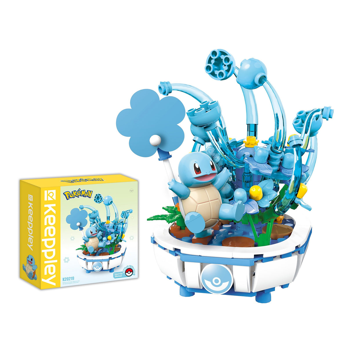 Squirtle – Keeppley K20219 Pokémon building set – assembled model next to the retail box