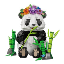 Panda Bamboo Forest – Kqiboxxr KQ202 building set – panda with flower crown among bamboo