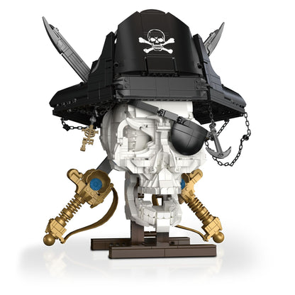 Pirate Skull – Kqiboxxr KQ301 building set – assembled pirate skull with hat and sabres