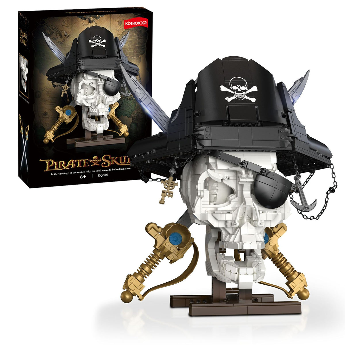 Pirate Skull – Kqiboxxr KQ301 building set – assembled model next to the retail box