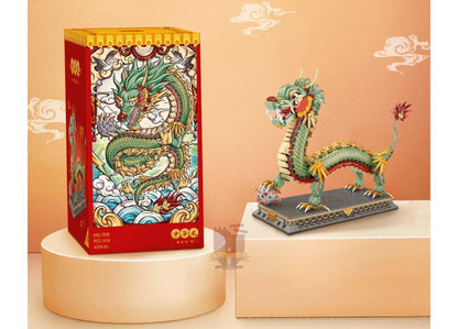 Chinese Dragon – LOZ 1928 mini block set – retail box next to the assembled dragon