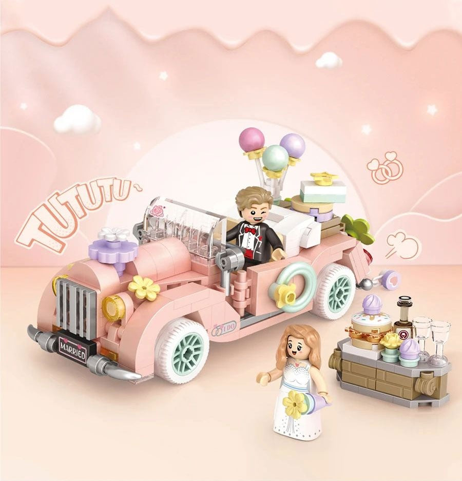 Pink Vintage Wedding Car – LOZ 4210 mini block set – assembled car on a pink background