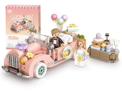 Pink Vintage Wedding Car – LOZ 4210 mini block set – side view