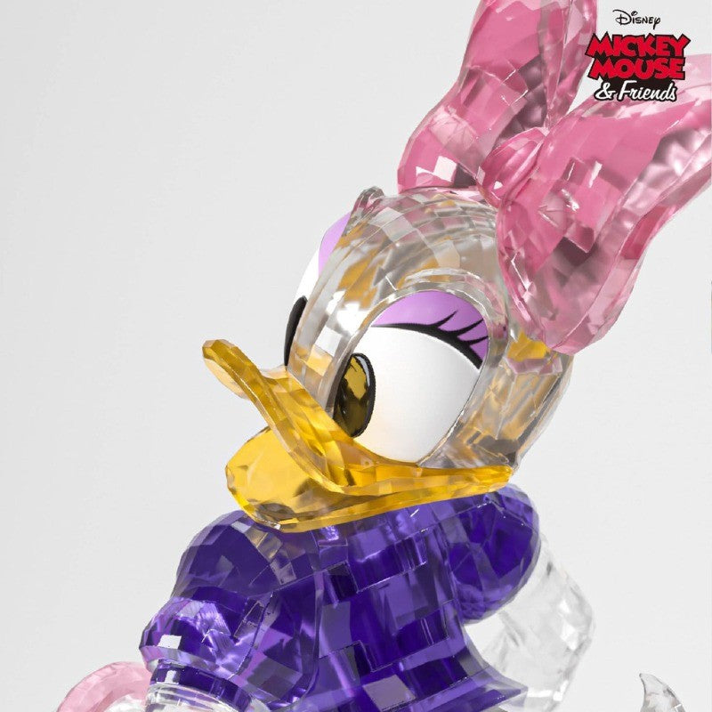 Daisy Duck – MGL Toys Disney crystal building block figure – close-up of the crystal-look bricks