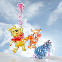 MGL Toys Disney Winnie the Pooh crystal series – Pooh, Piglet, Tigger and Eeyore figures in a sky scene