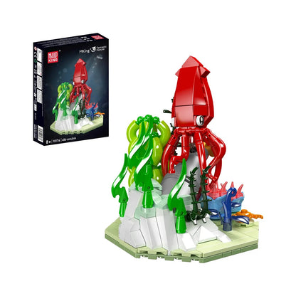 Squid – Mould King 10174 building set – assembled squid scene next to its retail box