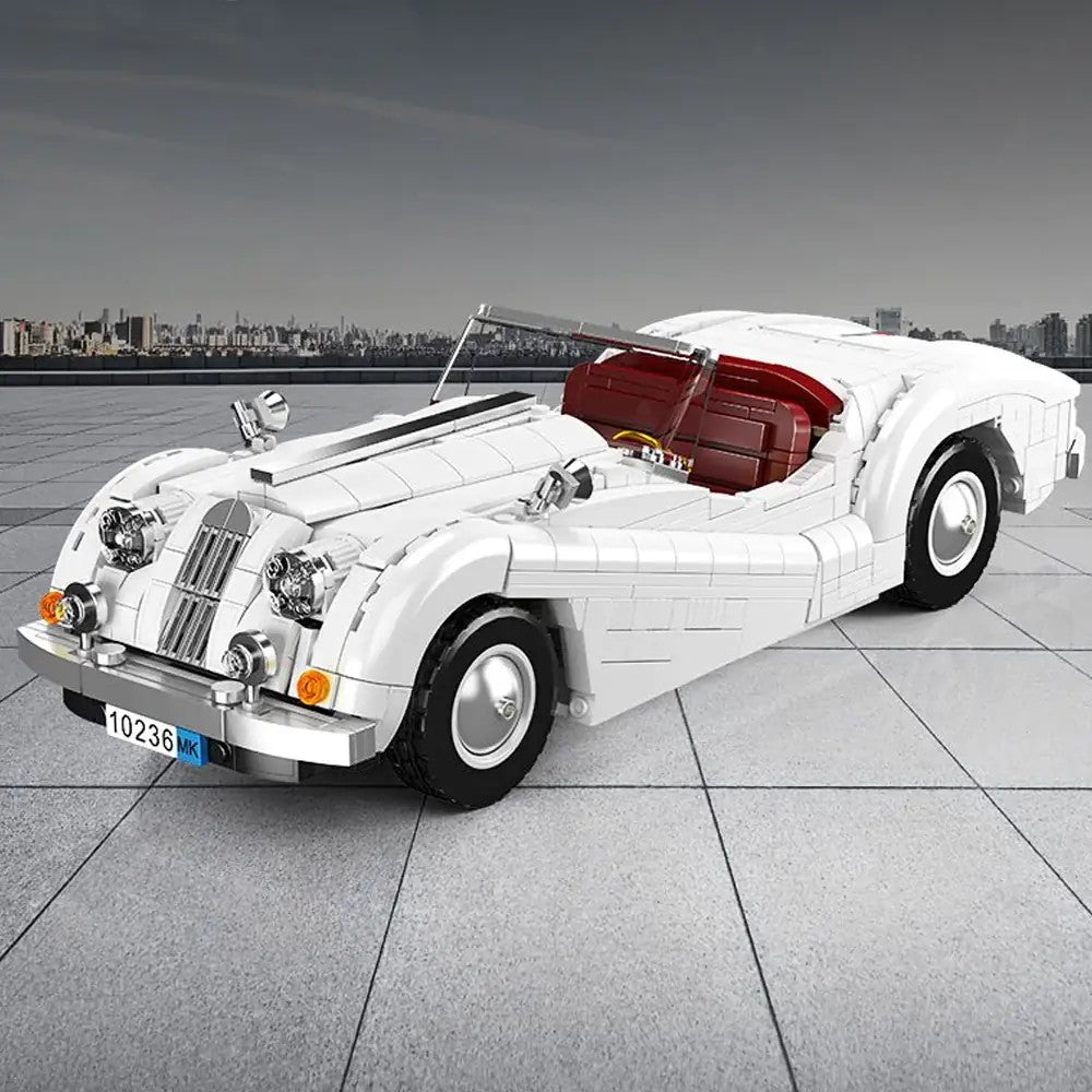XK140 OTS Sports Car – Mould King 10236 building set – assembled car, front three-quarter view