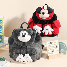 Mickey Mouse – Potdemiel Disney plush backpack – styled view