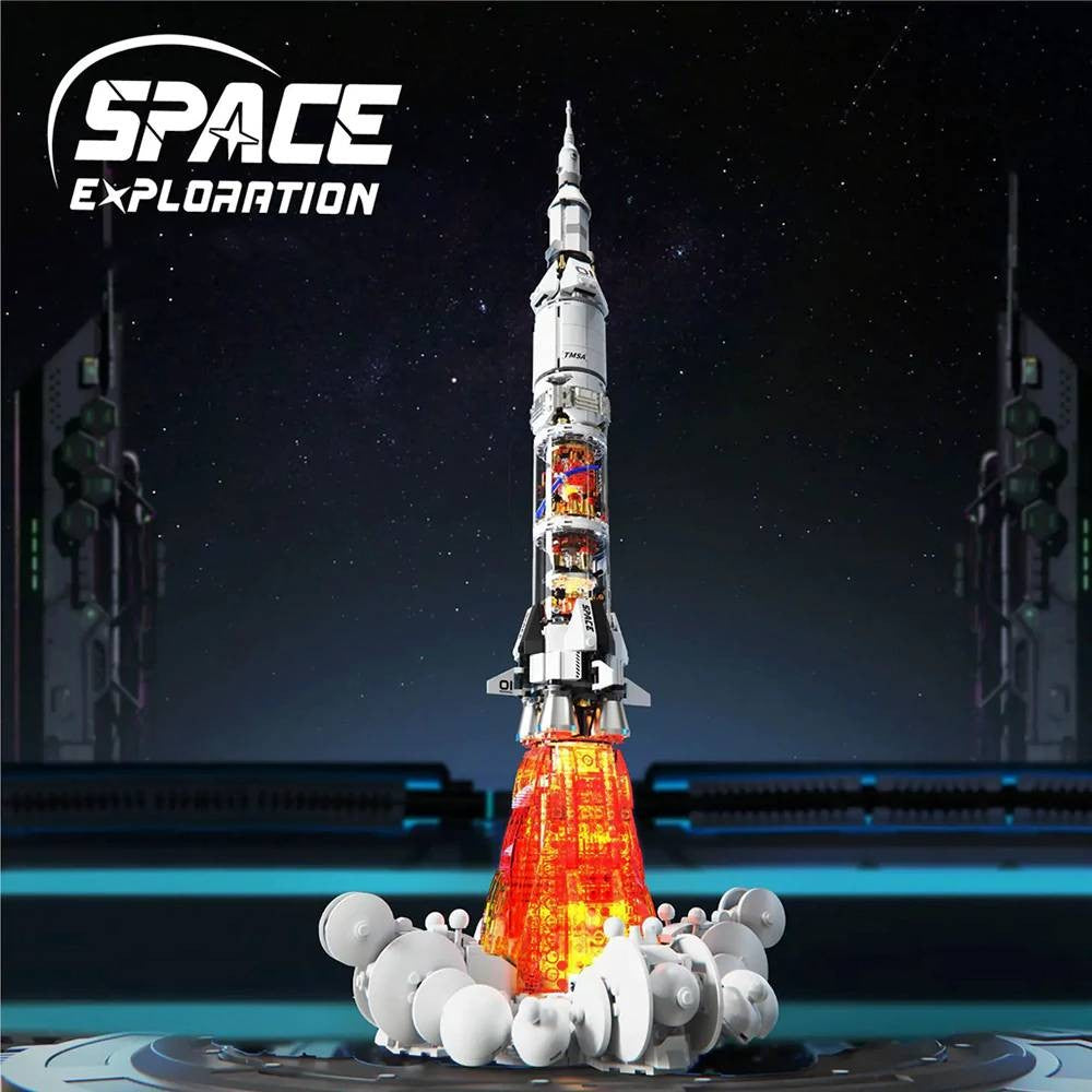 Space Rocket – TUOMU T3006 building set – artwork of the assembled rocket