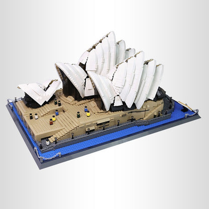 Sydney Opera House – WANGE 8210 architecture building set – assembled Sydney Opera House on its harbour base